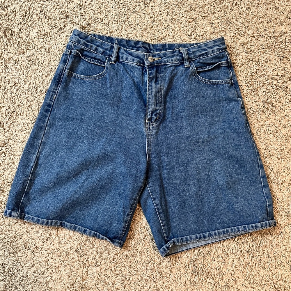 Size L in women’s from SHEIN